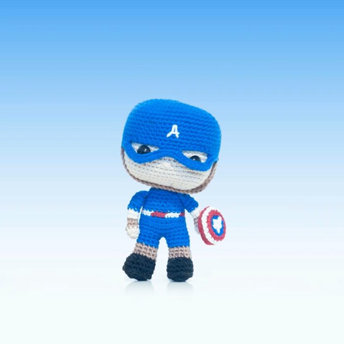 Captain America Amigurumi: L'Artigianato Italiano Incontra il Mondo dei Supereroi